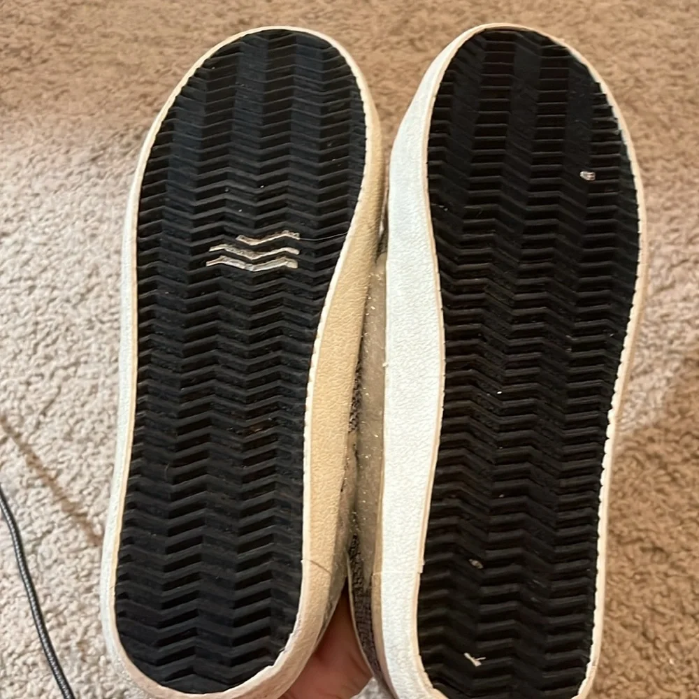 Steve Madden Philosophy Star Sneakers Size 7.5